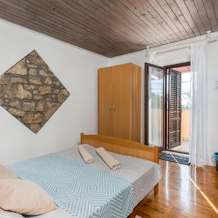 Apartment In With Wifi Jadranovo
