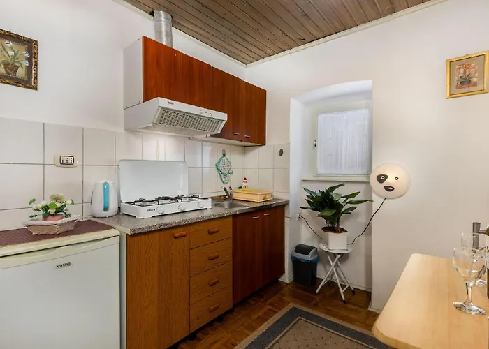 In With Wifi Jadranovo